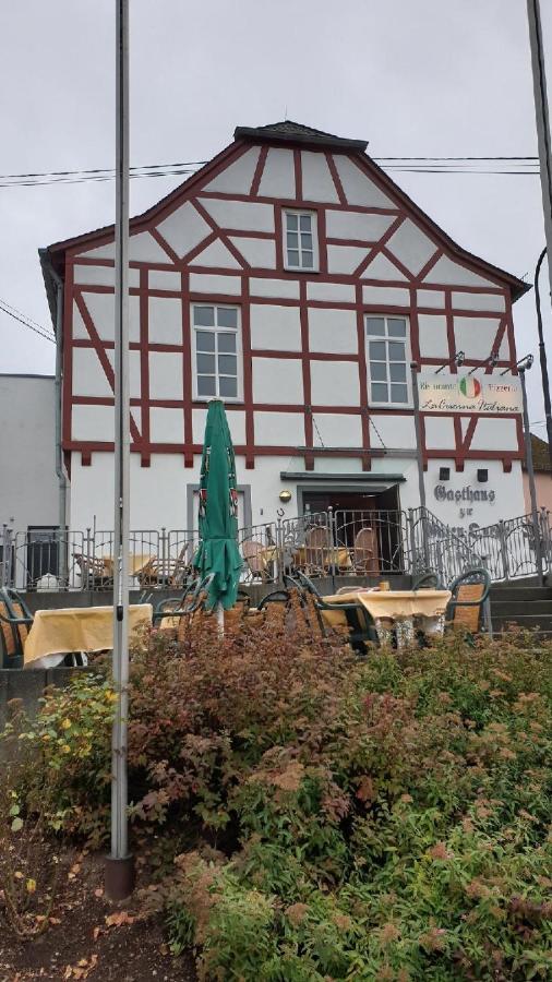 Apartamento Auszeit Rhein-Mosel Waldesch Exterior foto